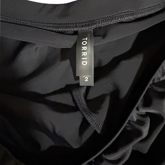 Torrid High Rise Skater Swim Skirt with Pocket Shorts Size 2x New - Picture 5 of 8